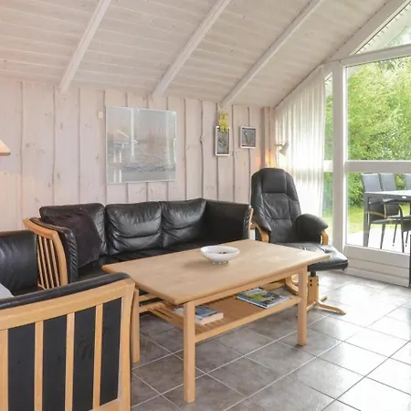 Awesome Home In Oksbol With Sauna * Oksbøl